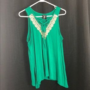 Lace Detailed Tank Top